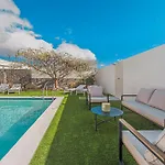 Casa Lua Blanka Вилла Коста Бланка